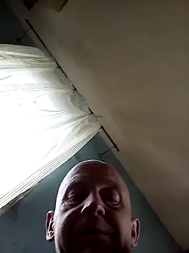Jarektchurzewski online show from 7, 6, 2026