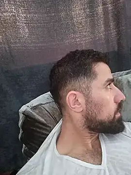 Snapshot of HAMADA__11 chatting on 9, 11, 2025 HAMADA 11 online show from 9, 11, 2025