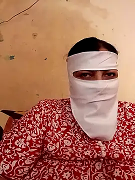 Love-890 online show from 19, 10, 2025