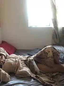 estradiolist online show from 8, 11, 2025