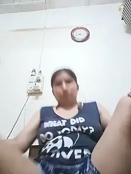 aliya-jaan71 online show from 10, 6, 2026