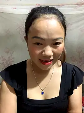 Snapshot of _losrt_cherry_ chatting on 6, 10, 2025 losrt cherry online show from 6, 10, 2025