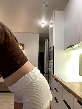 FriendlyFire 18 online show from 29, 11, 2025