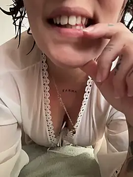 Snapshot of anonyme_hot47 chatting on 19, 5, 2026 anonyme hot47 online show from 19, 5, 2026