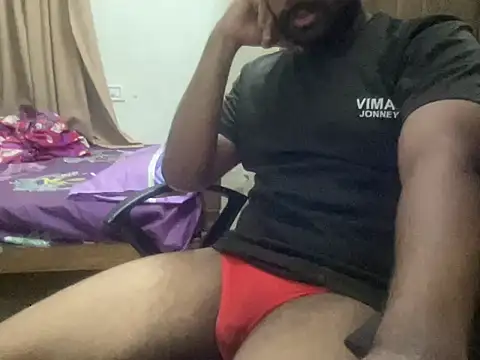 Snapshot of johny_lovee chatting on 19, 10, 2025 johny lovee online show from 19, 10, 2025