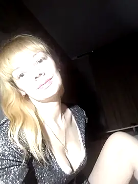 AliceSwan1122 online show from 13, 10, 2025