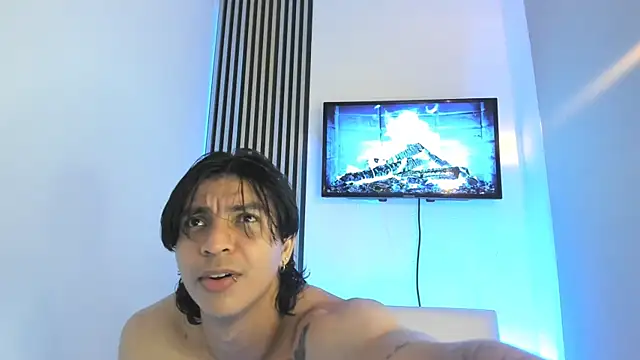 toji luxxer online show from 29, 9, 2025