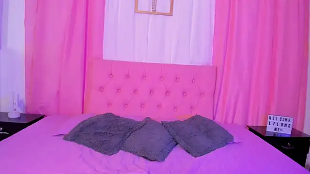 Nova Luv  online show from 13, 10, 2025