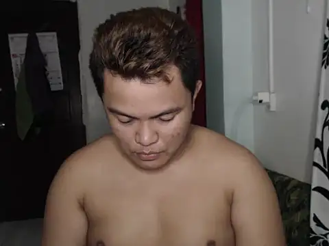 Snapshot of Gayasianzowe chatting on 10, 10, 2025 Gayasianzowe online show from 10, 10, 2025