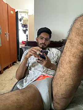 Snapshot of vikranthLong chatting on 23, 4, 2026 vikranthLong online show from 23, 4, 2026