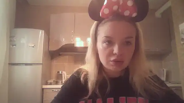 Mirarah online show from 3, 11, 2025