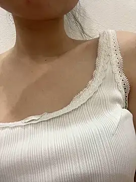 Bella sexy98 online show from 21, 10, 2025