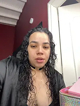 krisstenSantos online show from 21, 10, 2025