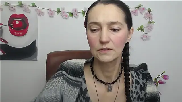 Snapshot of TayaFinch chatting on 3, 2, 2026 TayaFinch online show from 3, 2, 2026