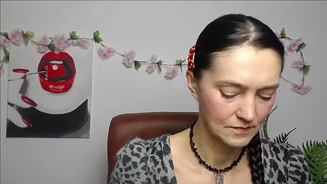 Snapshot of TayaFinch chatting on 7, 2, 2026 TayaFinch online show from 7, 2, 2026