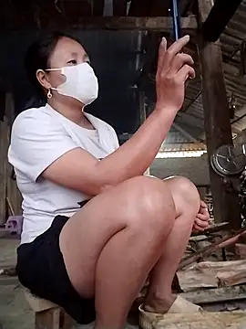 Emmyly 123 online show from 15, 1, 2026