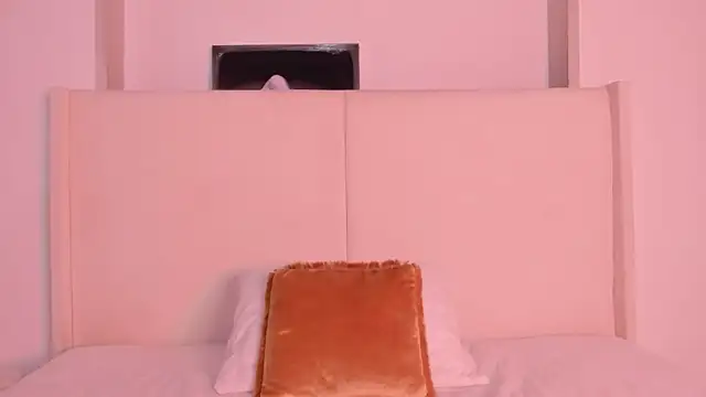 Sofi glow online show from 1, 4, 2026