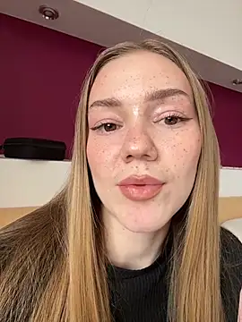 MilaMoone online show from 26, 3, 2026