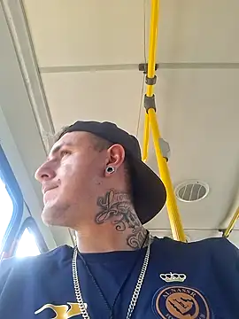 Bottz777 online show from 25, 11, 2025