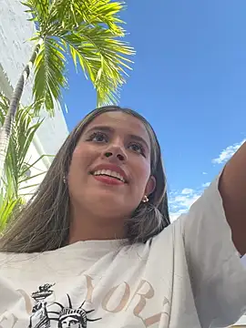 EMILIIA RICHTER   online show from 18, 10, 2025