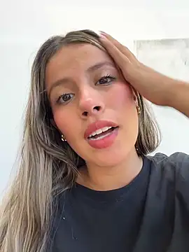 EMILIIA RICHTER   online show from 25, 10, 2025