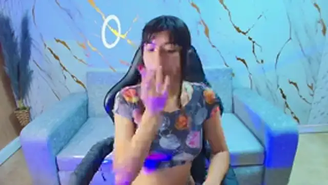 Isabella Blondetf online show from 20, 10, 2025