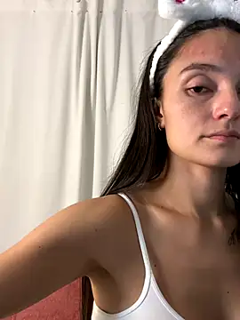 MiaKane99 online show from 6, 1, 2026