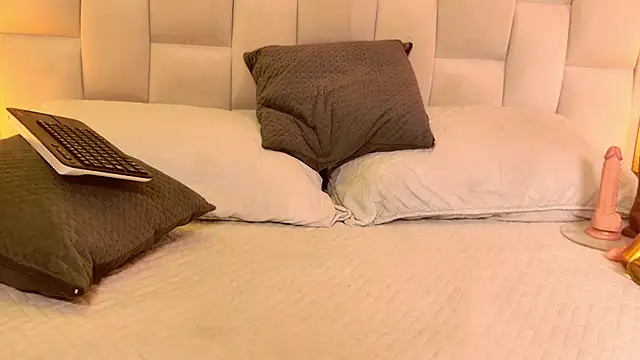 paulina cano online show from 5, 12, 2025