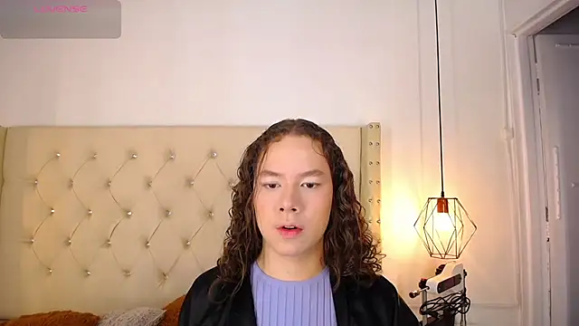 bycandy  online show from 14, 11, 2025