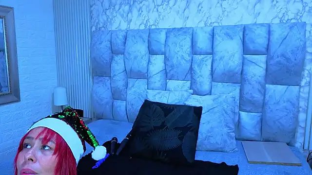 sofiagutierrez   online show from 19, 12, 2025