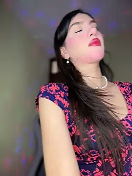 Emily-hottson online show from 15, 3, 2026