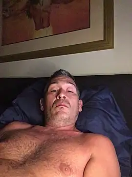 Snapshot of countryboi2002 chatting on 2, 4, 2026 countryboi2002 online show from 2, 4, 2026