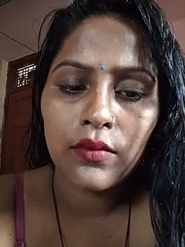 Jasmine Januja online show from 10, 6, 2026