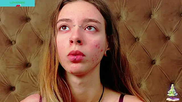 CoraVex online show from 14, 12, 2025