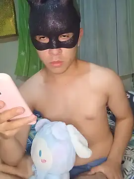 Snapshot of Max_Valenzue chatting on 18, 7, 2026 Max Valenzue online show from 18, 7, 2026
