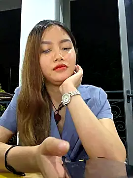 MaiHoang2k online show from 2, 12, 2025