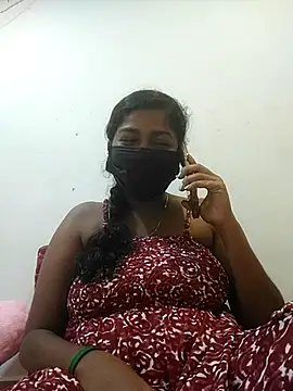 Snapshot of TAMIL_AMMUKUTTYY chatting on 3, 11, 2025 TAMIL AMMUKUTTYY online show from 3, 11, 2025