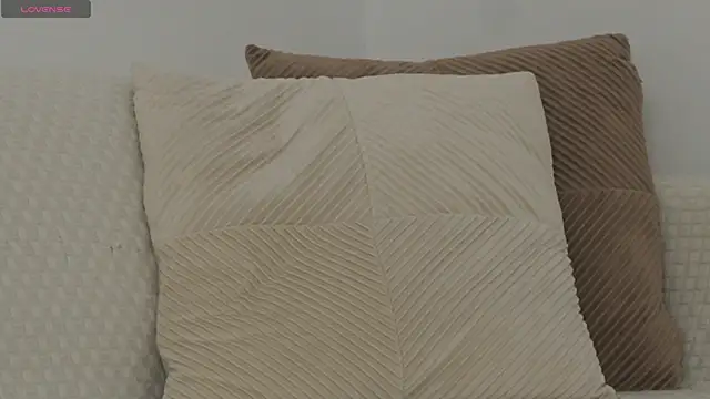 adisson fox online show from 21, 12, 2025