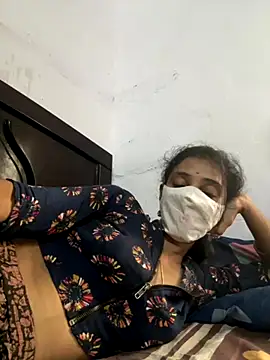 sweetreddy-02 online show from 3, 10, 2025