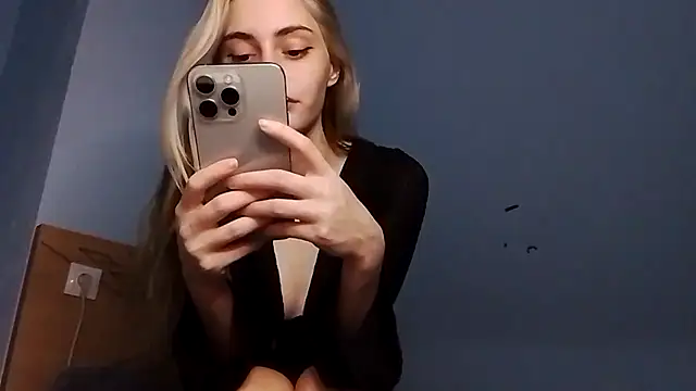 lesyawhite online show from 2, 11, 2025