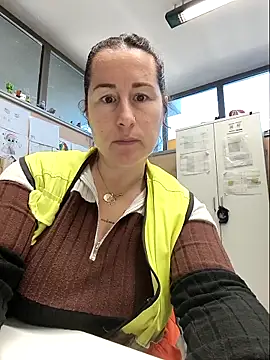 bichota85 online show from 17, 3, 2026