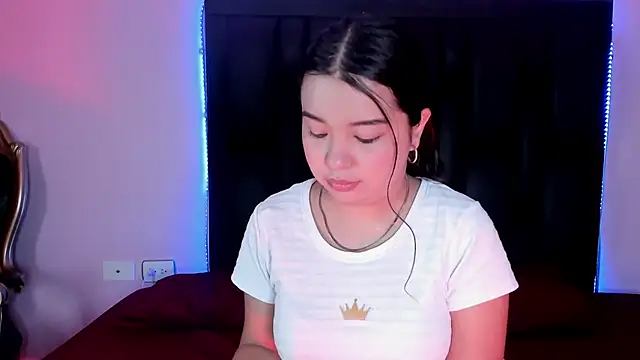 LunaWiill  online show from 7, 11, 2025