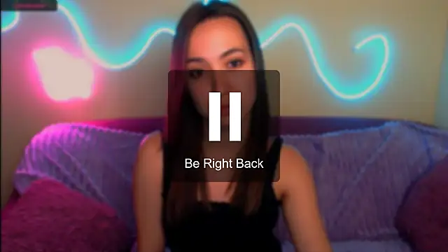 Mia cutie77 online show from 22, 10, 2025