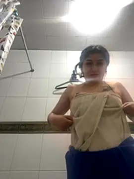 Daphnee-x online show from 1, 11, 2025