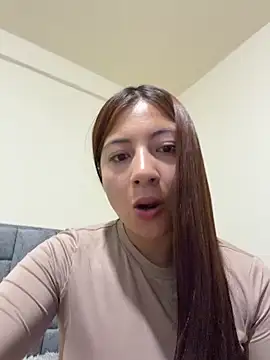 Karlee Grey1 online show from 18, 2, 2026