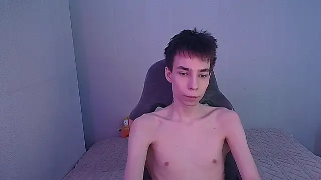 Snapshot of adam_kpoy chatting on 3, 10, 2025 adam kpoy online show from 3, 10, 2025