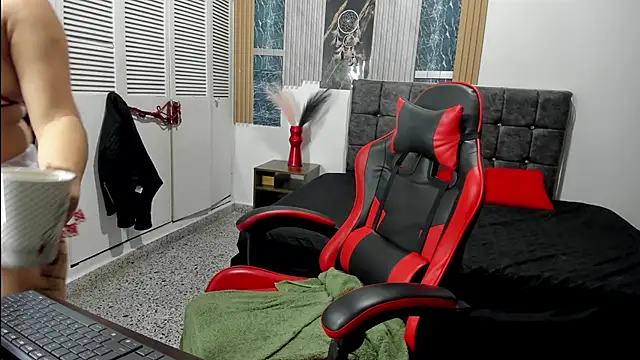 megan yq online show from 21, 10, 2025