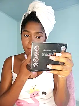 Beauty Luci online show from 27, 10, 2025