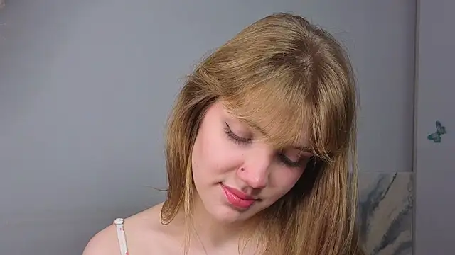 pienaple online show from 28, 9, 2025