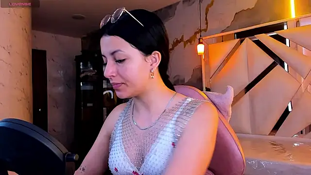 Snapshot of sophiadoll_tf chatting on 18, 7, 2026 sophiadoll tf online show from 18, 7, 2026